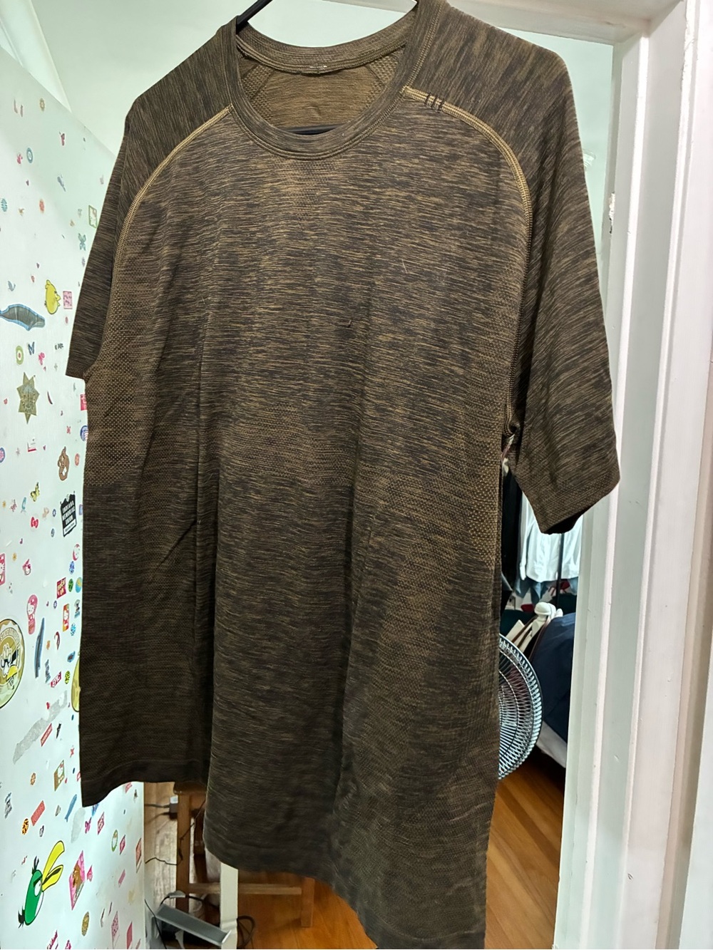 Men’s XL Lululemon T-shirt